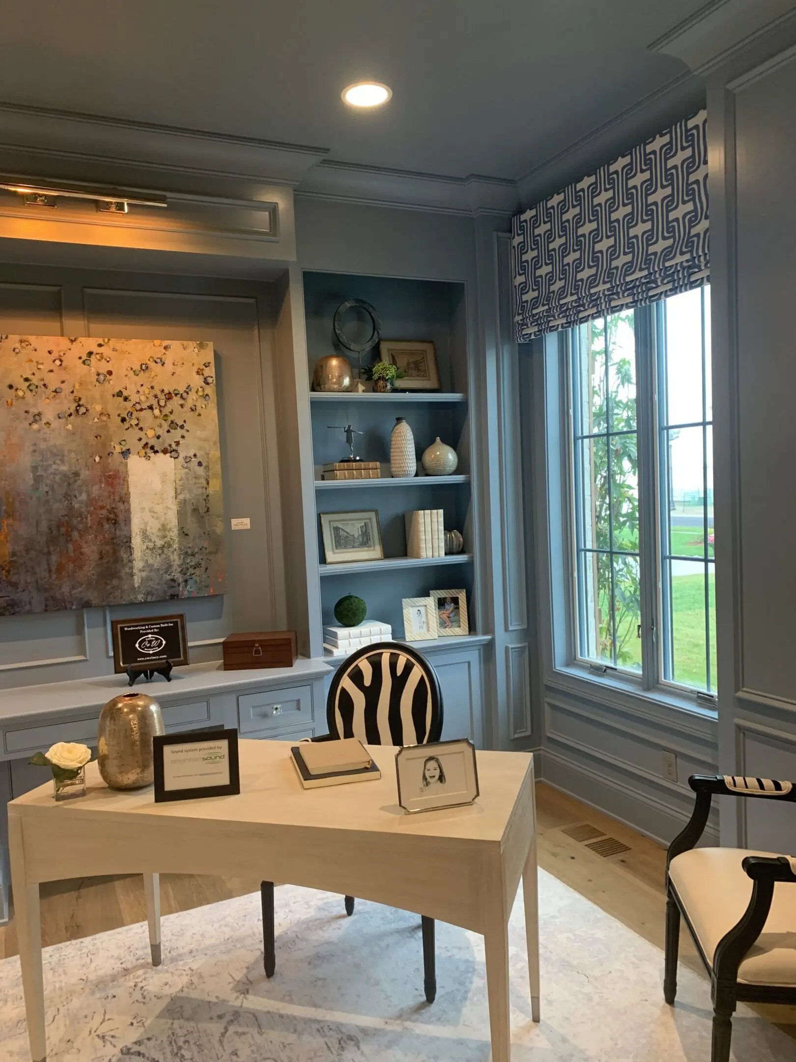Elegant home office with desk and built-ins